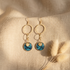 boucles d'oreilles doubles anneaux fait main Saṅgha papier indien bleu profond
