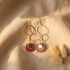 boucles d'oreilles doubles anneaux fait main Saṅgha papier népalais rose or cascade 3 cercles