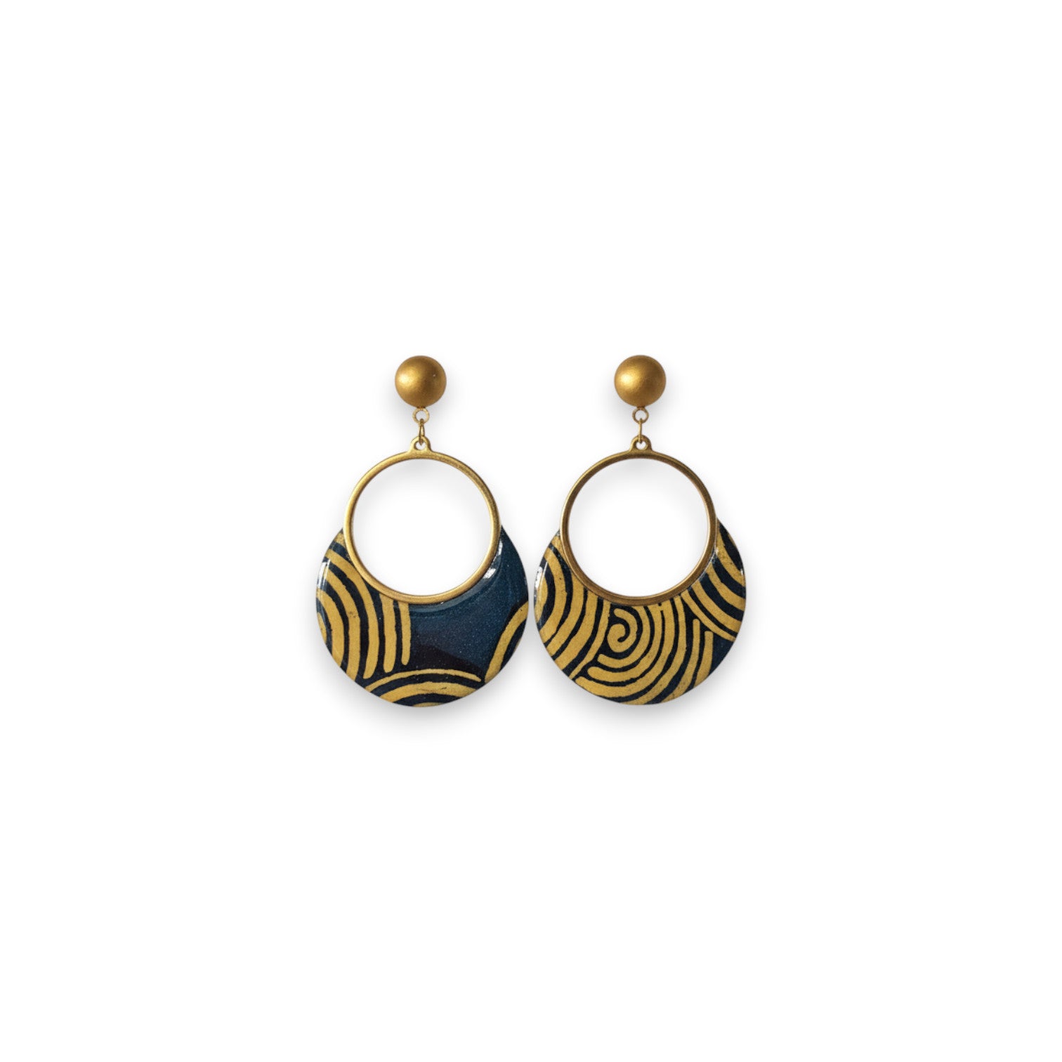 Boucles artisanales Sūrya papier népalais bleu canard caramel résiné
anneau acier doré 25mm cabochon verre faites main France
